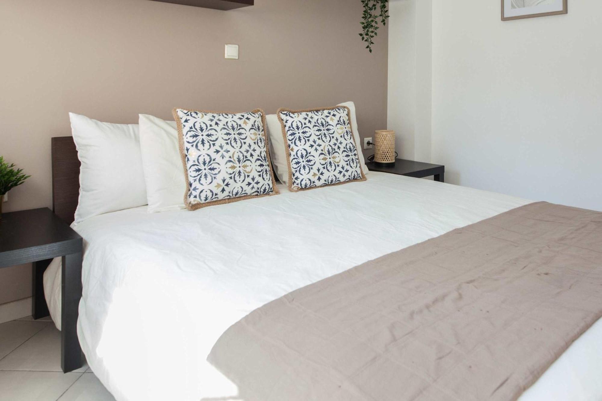 Bright 1 Bd In Ampelokipoi With Balcony Διαμέρισμα *