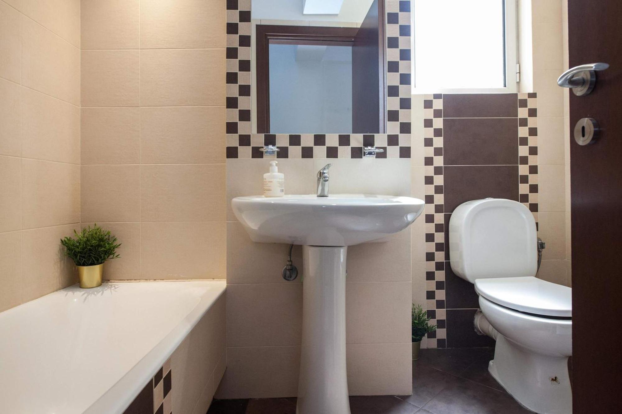 Apartment Bright 1 Bd In Ampelokipoi With Balcony Athens