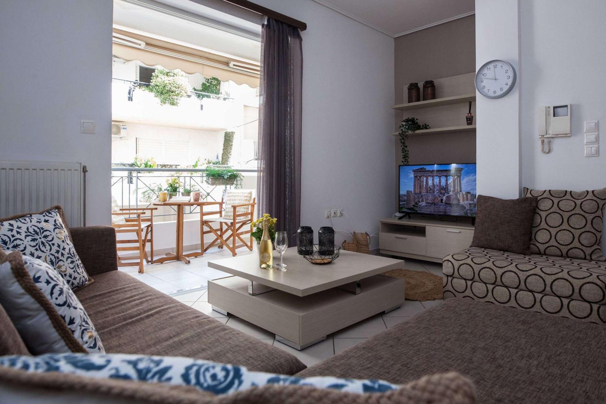 Apartment Bright 1 Bd In Ampelokipoi With Balcony *